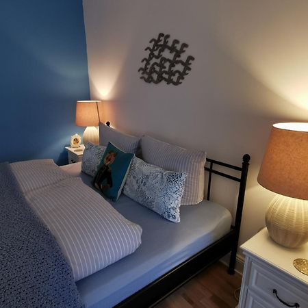 Bed&Breakfast Wagner "Im Alten Pfarrhaus" Neuruppin Exterior foto